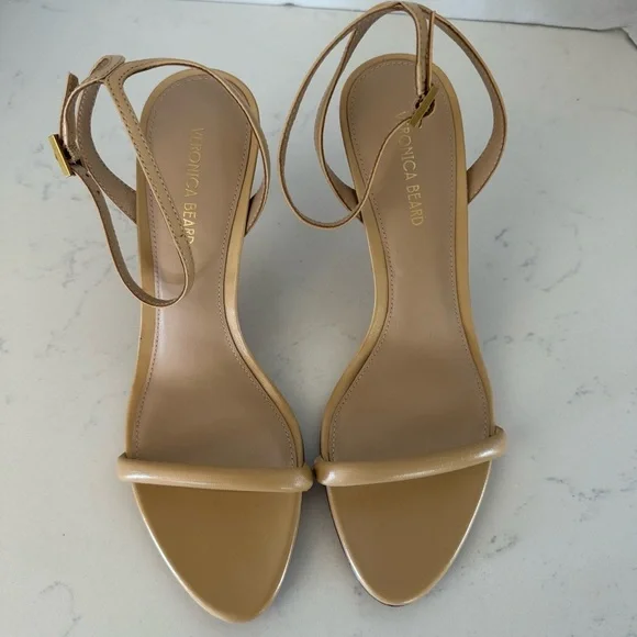 New Veronica Beard Sylvie Leather Ankle-Strap Stiletto sandal in wheat size: 6